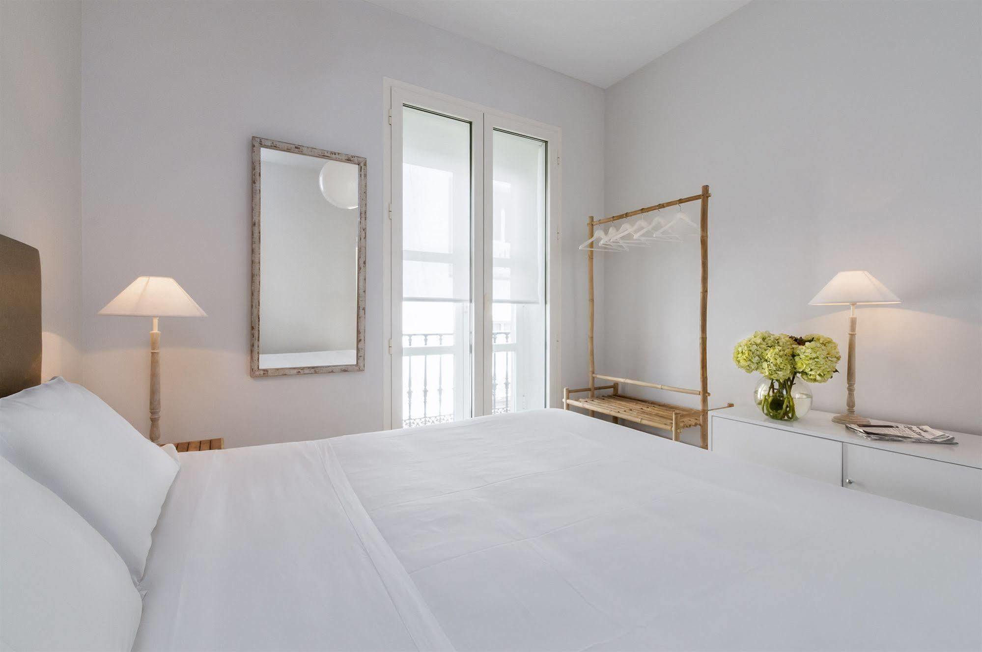 Suites Sevilla Plaza Ngoại thất bức ảnh